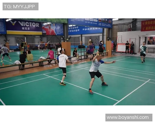 黄芳独家分享羽毛球技巧与心得助你提升竞技水平与乐趣